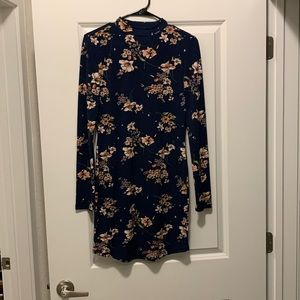 Skin tight long sleeve short dress from Forever 21 size Medium